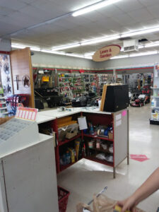 Paramount Hardware and Supply-Levelland