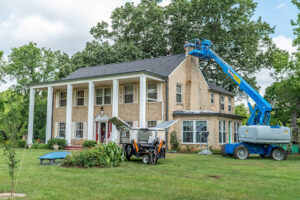Clean Cut Roofing-White Oak